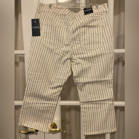 Chaps white striped capris NWT - Picture 3 of 7